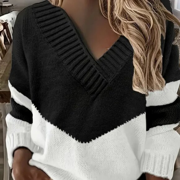 Black and White V Neck Sweater - Picture 1 of 4